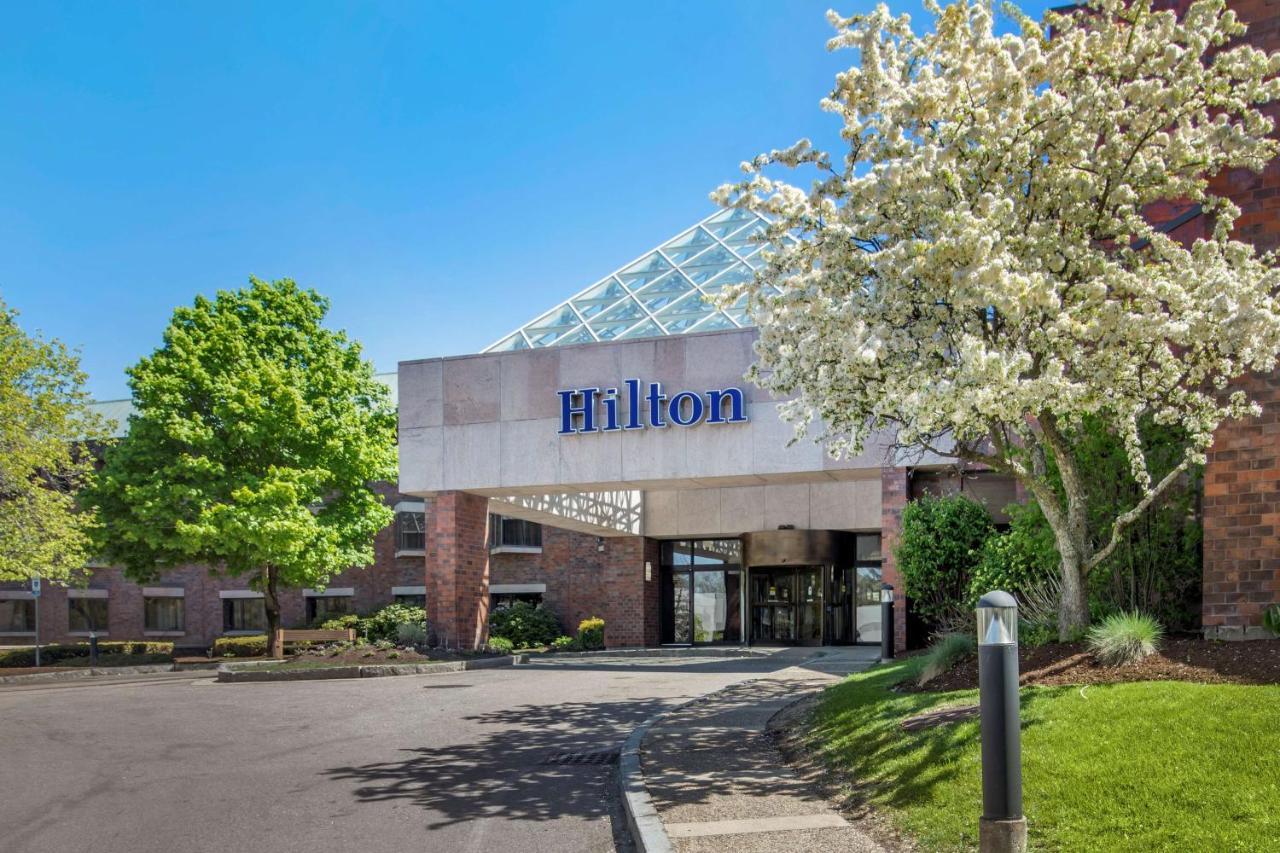 Hilton Boston Dedham Hotel Exterior photo